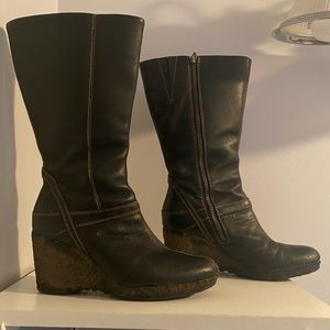 Timberland leather wedge boots